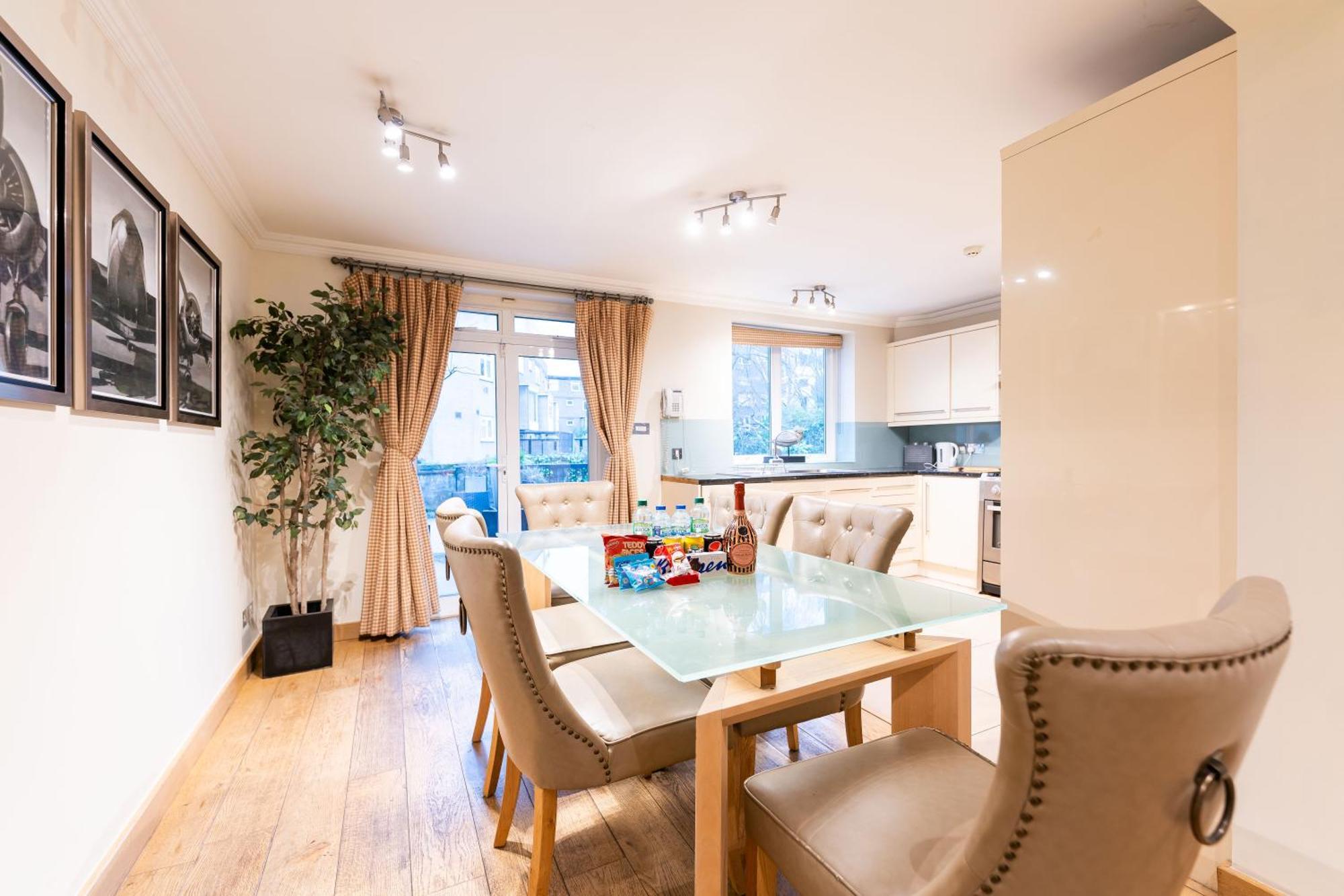 Luxury 6 Bedroom House In Southwick Street Londyn Zewnętrze zdjęcie